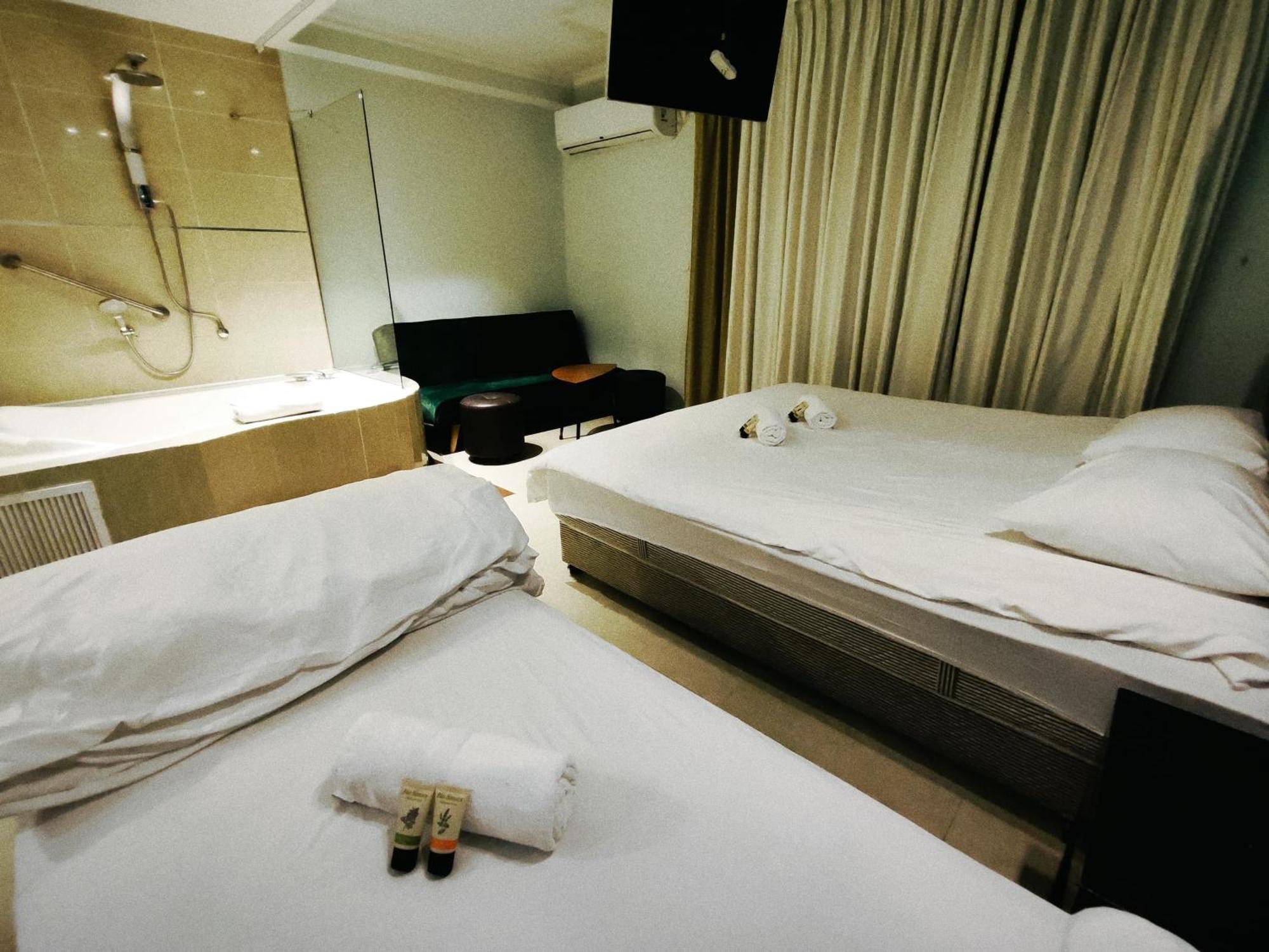 Marina Beach Hotel Tel Aviv Ngoại thất bức ảnh