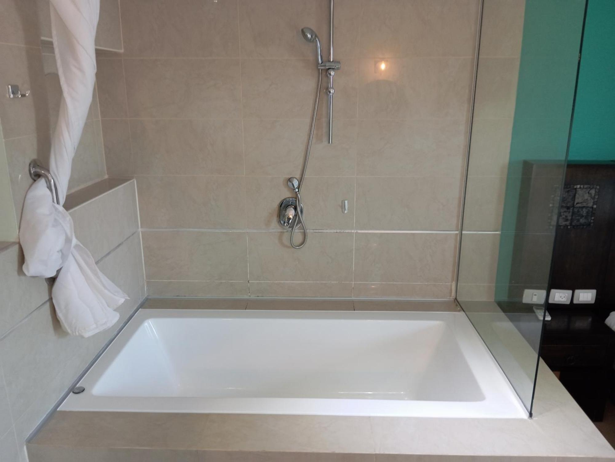 Marina Beach Hotel Tel Aviv Ngoại thất bức ảnh